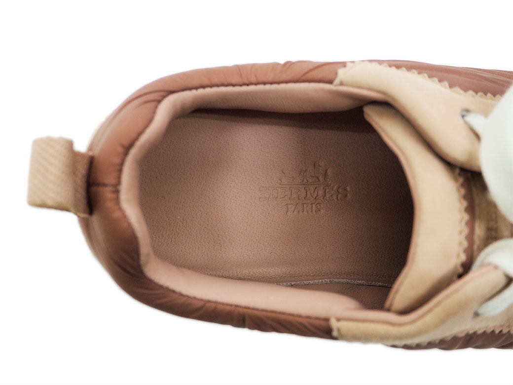 新品タグ付き♪HERMES 23SS 鐙の幻想 ナイロンパーカー ピンク 36 新品タグ付き♪HERMES 23SS 鐙の幻想 ナイロンパーカー ピンク 36