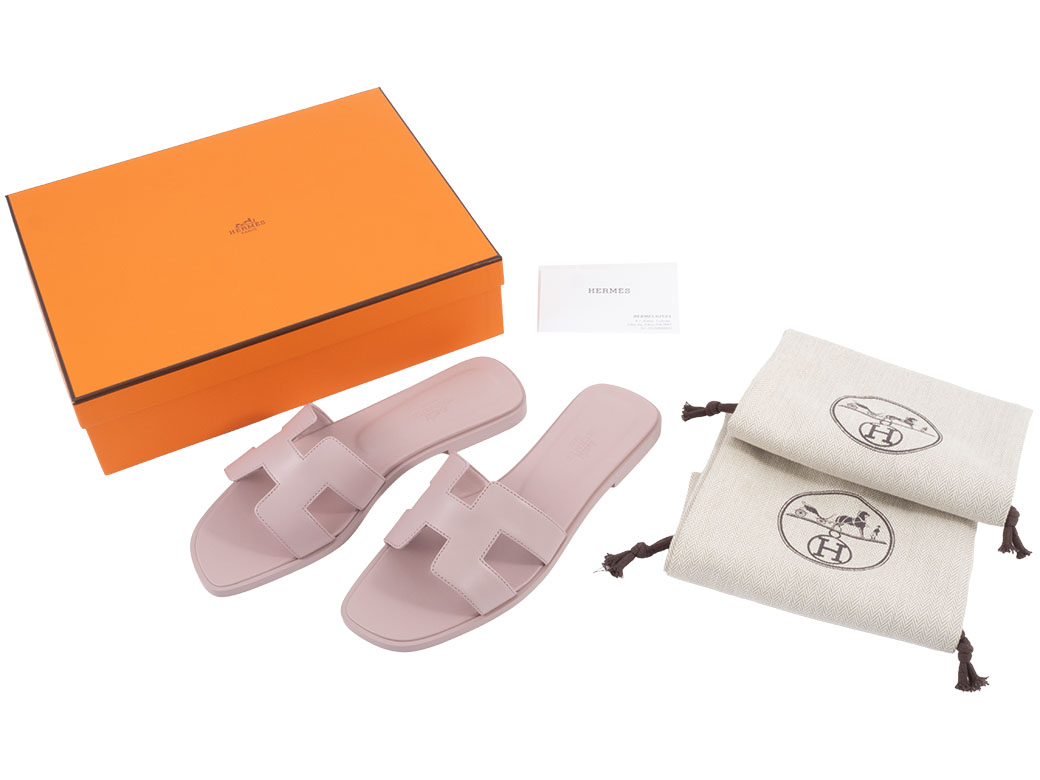 HERMES（エルメス） サンダル オラン 靴 H202230Z カーフ ローズ