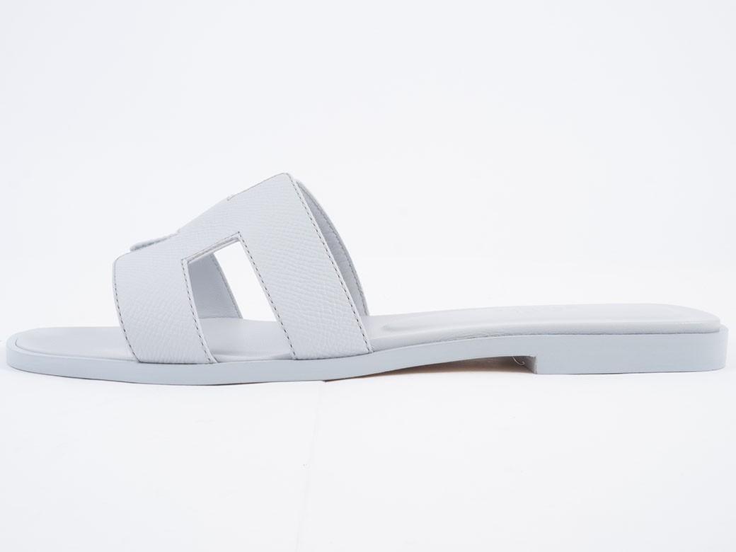 HERMES（エルメス） サンダル オラン 靴 H202272Z ブルーグラシエ