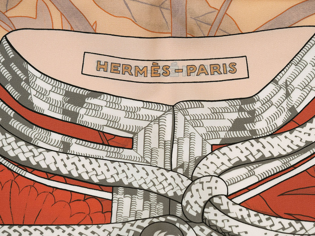 HERMES エルメス カレ90 ダブルフェイス ブランデンブルク飾り・フルリ エルメス カレ90 ダブルフェイス ブランデンブルク飾り フルリ