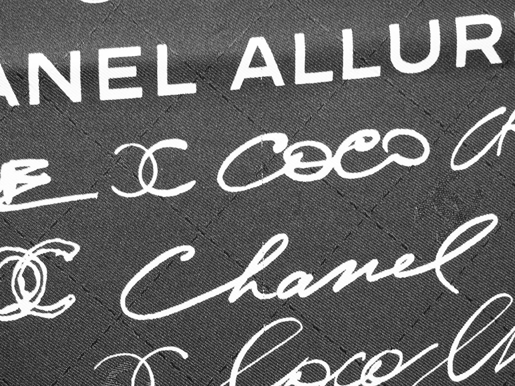 シャネル CHANEL スカーフ アリュール ロゴ 2022/2023 シルク