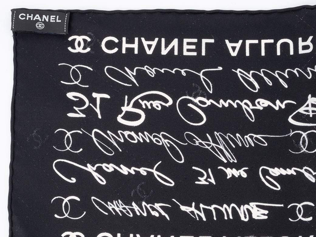 CHANEL ロゴプリント スカーフ CHANEL ロゴプリント シースルスカーフ - メルカリ