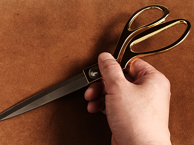 ステンレス 裁ちばさみ（ゴールド）シザー ハサミ はさみ 鋏 文房具