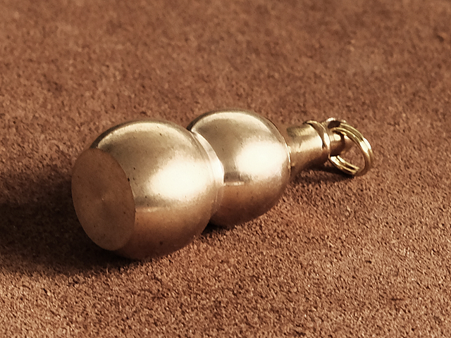 真鍮 ひょうたん キーホルダー（ケースタイプ）瓢箪 小物入れ