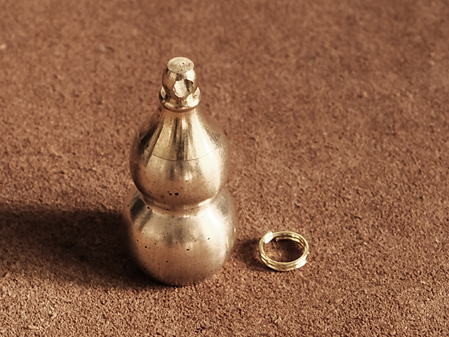 真鍮 ひょうたん キーホルダー（ケースタイプ）瓢箪 小物入れ