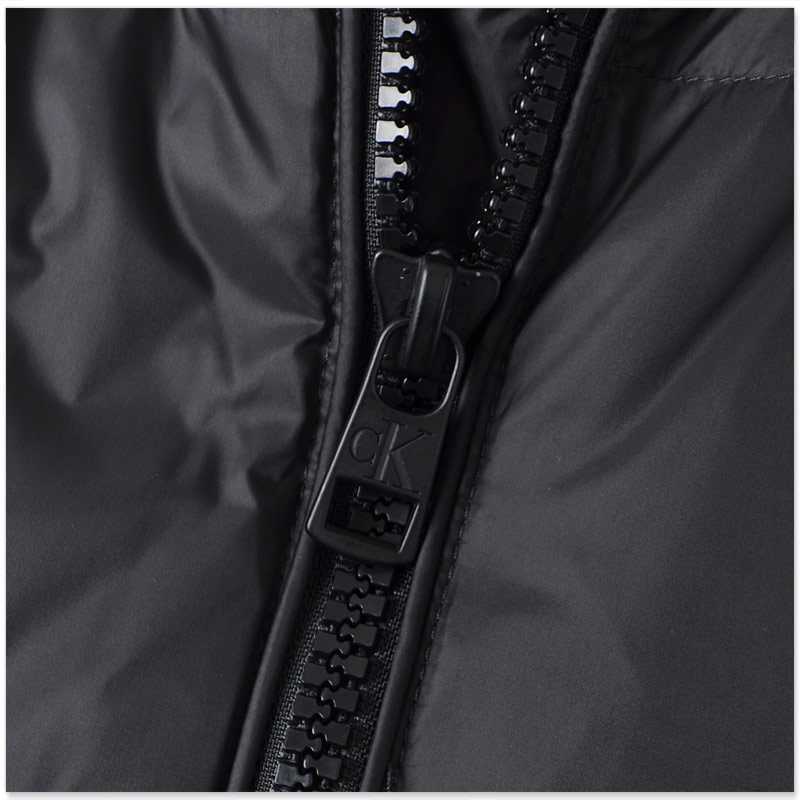 Calvin Klein Jeans（カルバンクラインジーンズ） カルバンクライン