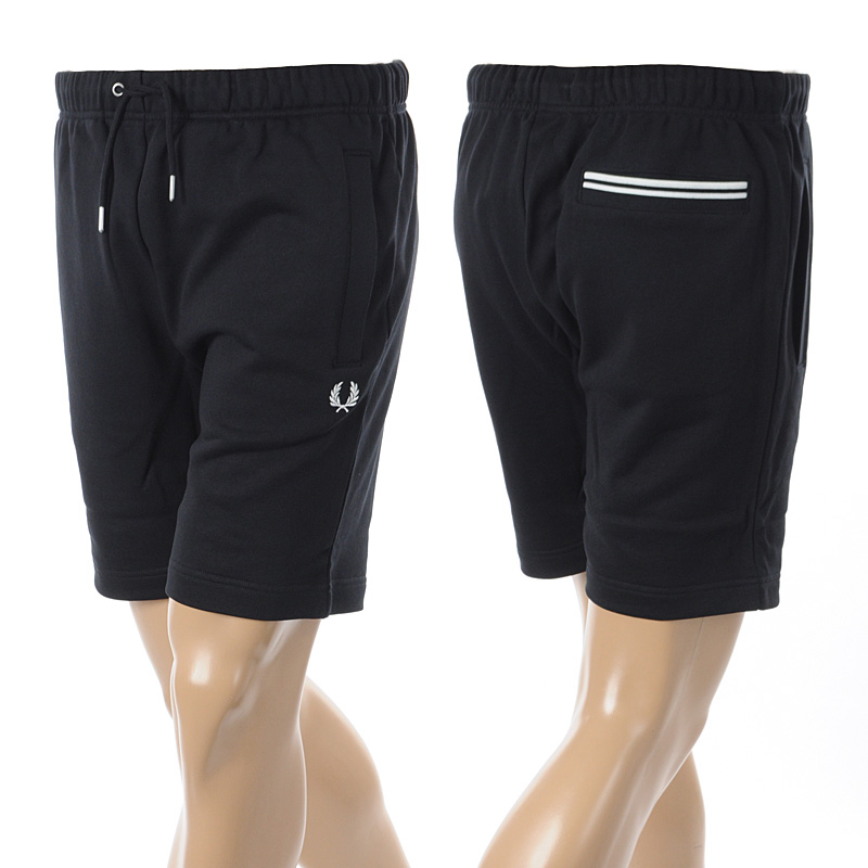 FRED PERRY メンズショート、ハーフパンツ（色：ブラック系