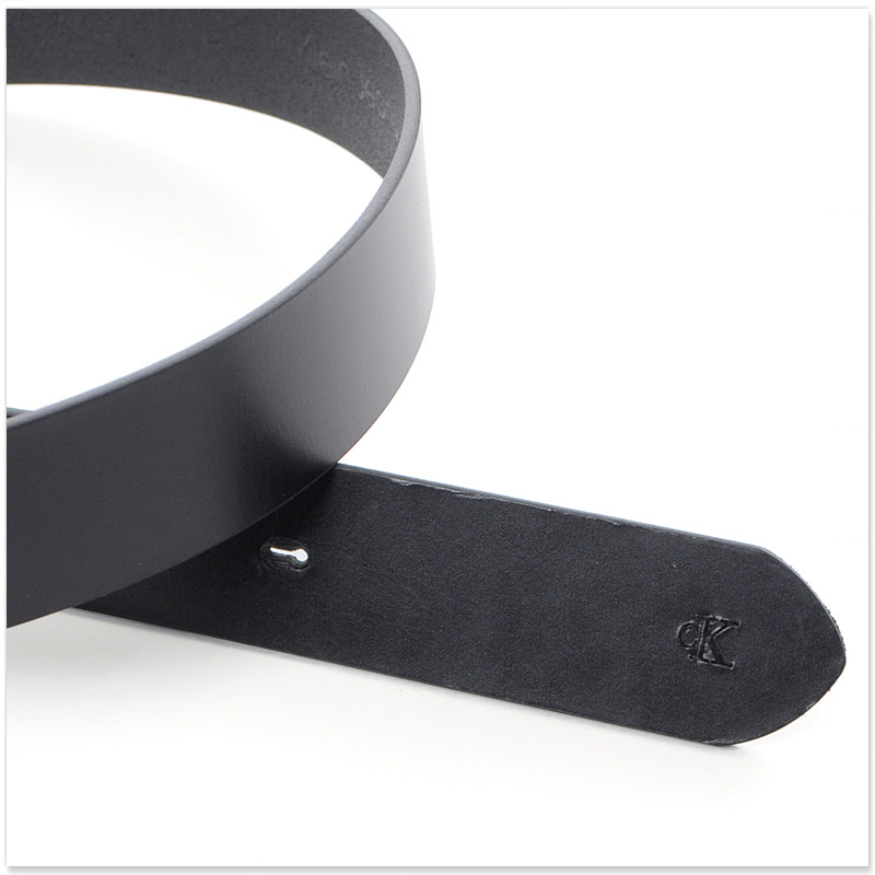   Jeans カルバンクラインジーンズ ベルト メンズ ブラック レザー K50K510063 本革 ロゴ バックル シンプル ビジネス カジュアル ブランド 2025春夏新作 Calvin Klein Jeans（カルバンクラインジーンズ） ベルト メンズ