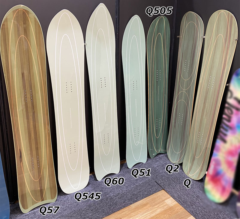 23-24 MOSS SNOWBOARDS/モススノーボード Q545 キュウゴーヨンゴ メンズ レディース スノーボード パウダー 板 2024