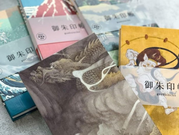 御朱印帳 大判 御朱印 御城印帳 御朱印帳 可愛い キャラクター かわいい 朱印帳 おしゃれ 御朱印 帳 ご朱印帳 龍 風神雷神 赤富士 かっこいい ねこ 集印帳
