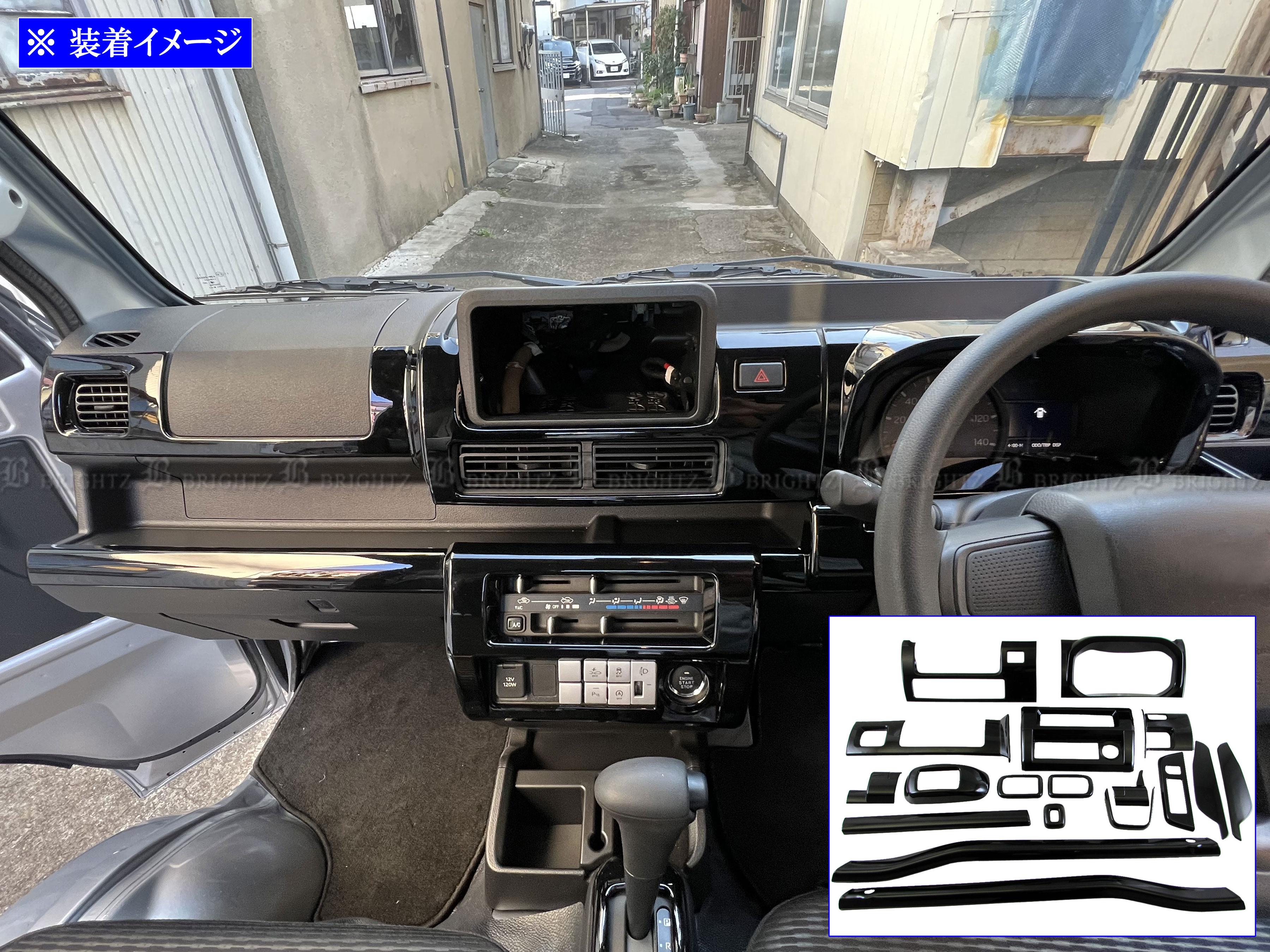 内装 ランドクルーザー（トヨタ）ZX（2015年8月）｜カタログから中古車を