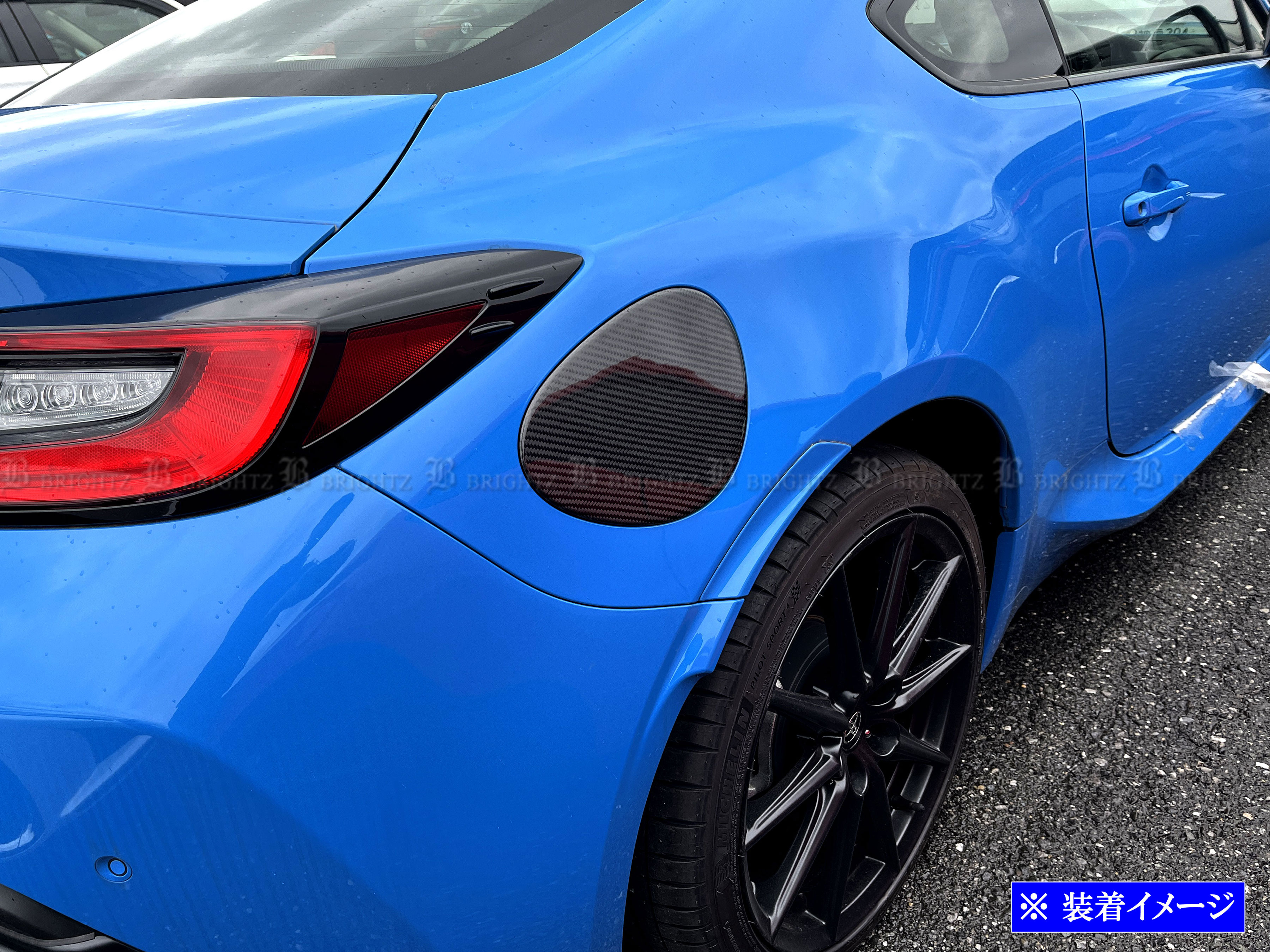 GR86 BRZ ZN8 ZD8 専用本物カーボン 給油口 カバー エアロ 車 GR86 BRZ ZN8 ZD8 専用本物カーボン 給油口 カバー エアロ