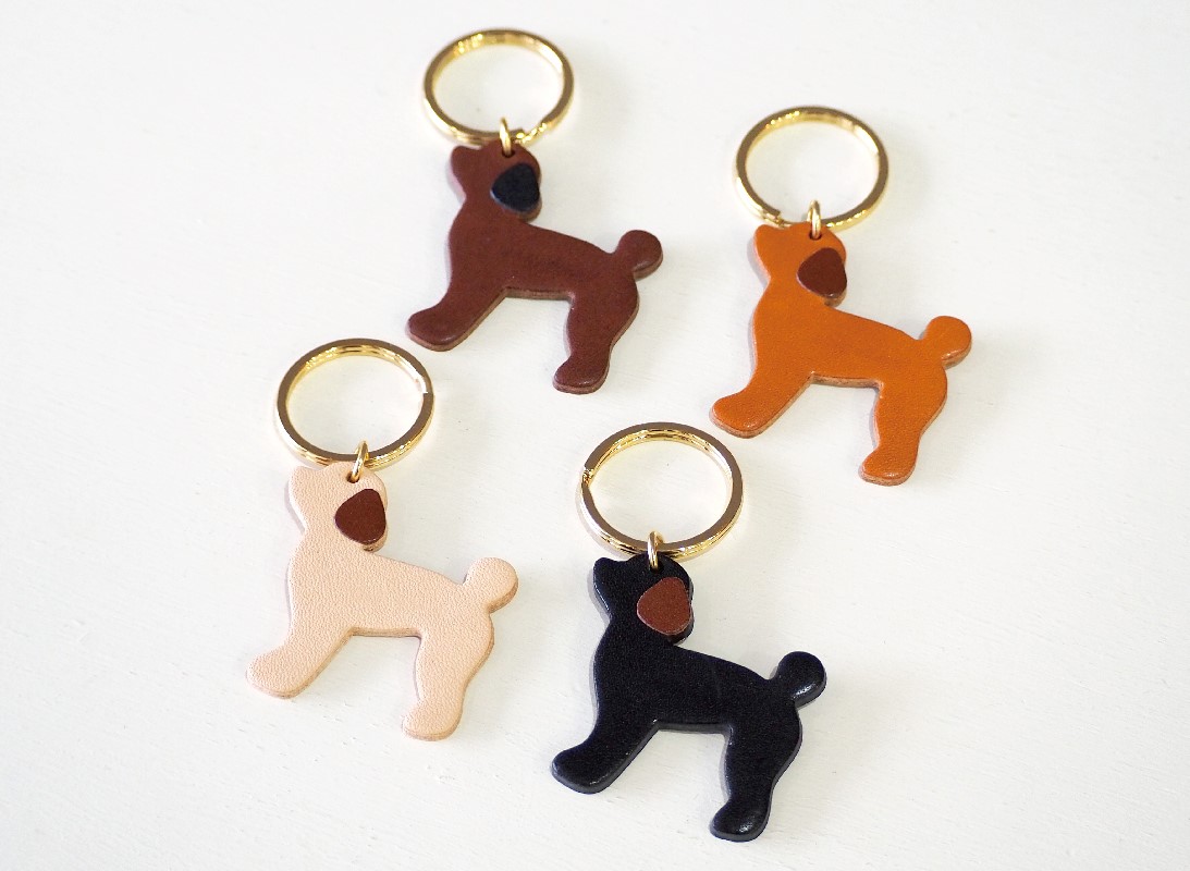 【時間指定不可】 犬型キーホルダー いぬ型 本革 日本製 : 革雑貨のお店 キーホルダー・アクリルキーホルダー