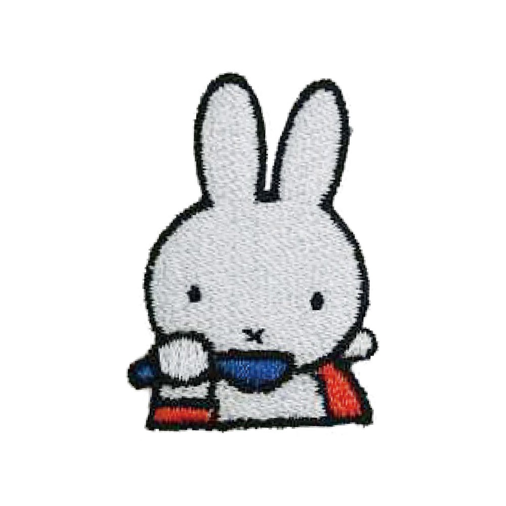 ワッペン Miffy ミニワッペン ミッフィー アイロン シール かわいい 刺繍 キャラクター グッズ プレゼント 服 D02y9364 名入れ入園グッズ通販 ブロドリー 通販 Yahoo ショッピング