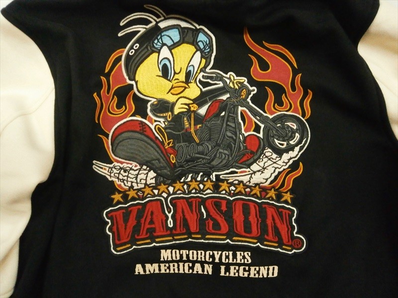 Vanson/バンソン×ルーニー・テューンズ コラボ スタジアムジャンパー LTV-930  刺繍