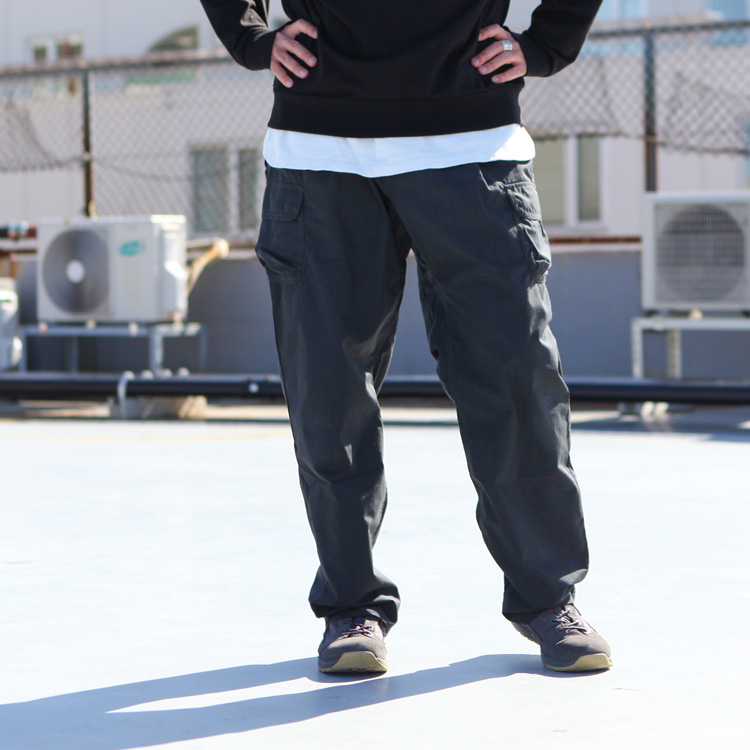 エフシーイー F/CE. ボトムス カーゴパンツ Gramicci by F/CE. TECHNICAL CARGO PANTS