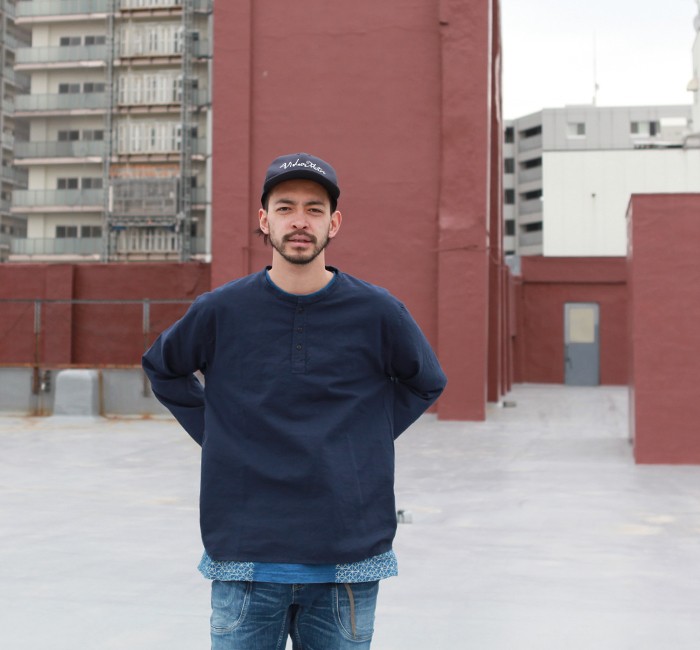 remilla（レミーラ） シャツ トップス テイトシャツ : BROWN FLOOR