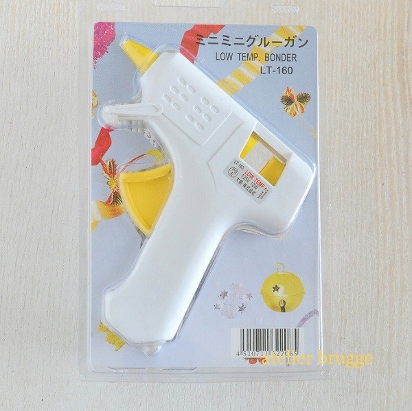 光触媒フラワー 春を詰め込んだ フラワースワッグ フラワーリース 春リース 造花 スワッグ 完成品 ミモザ 玄関 玄関リース 造花 新築祝い お洒落