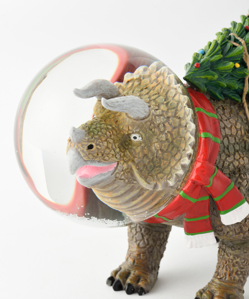 クリスマスプレゼント用に20日迄の限定で。 恐竜 スノードーム クリスマスプレゼント用に 今週末迄の限定 恐竜 スノードーム