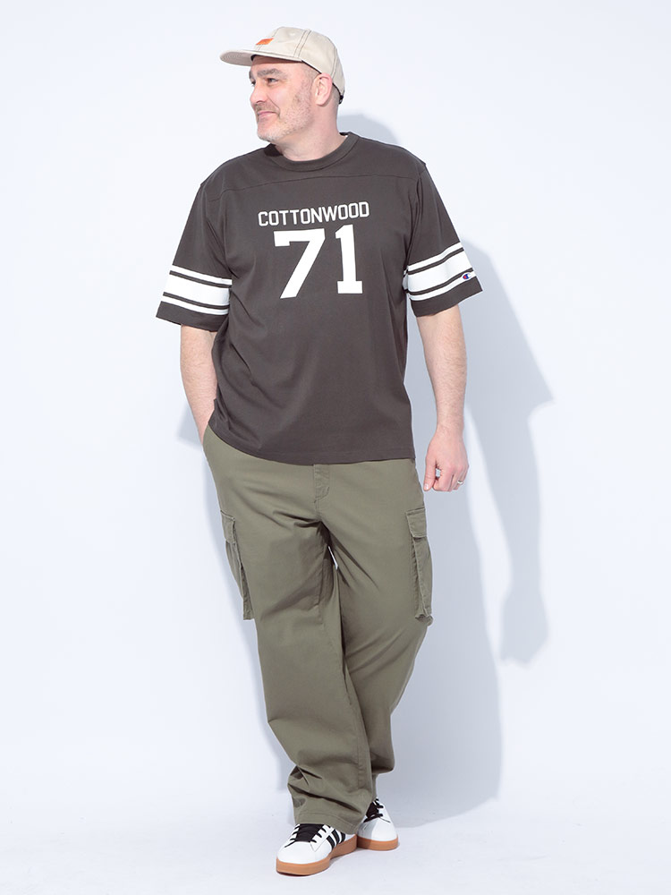 Champion SPENCER FOOTBALL 8 シャツ L サイズ Champion（チャンピオン） 半袖 フットボール Tシャツ メンズ 大きい