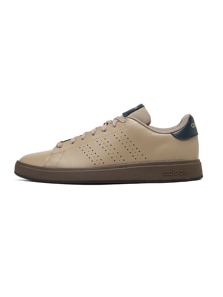 adidas（アディダス） ローカットスニーカー 大きいサイズ メンズ