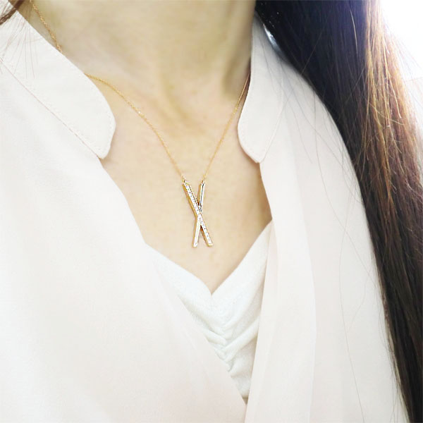 【美品】K10WG 0.2 ダイヤモンド クロスネックレス ダイヤモンド ネックレス クロス k10 クロスネックレス X Xモチーフ