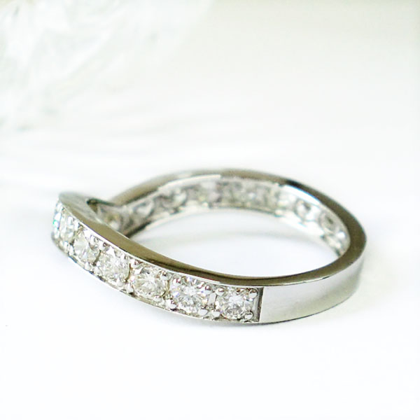 お値下げpt900ダイヤモンドハーフエタニティリング Pt900 エタニティ リング ダイヤモンド 1.00ct ハーフエタニティ