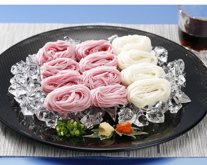 紅白そうめんは縁起が良く、お喜び頂けます。