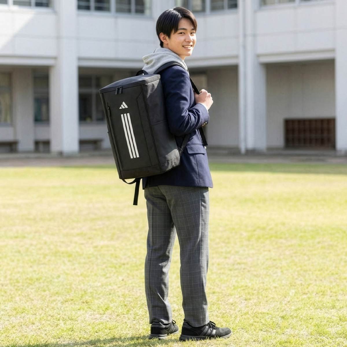 adidas（アディダス） リュック 34L 新作 大容量 軽量 男子 女子