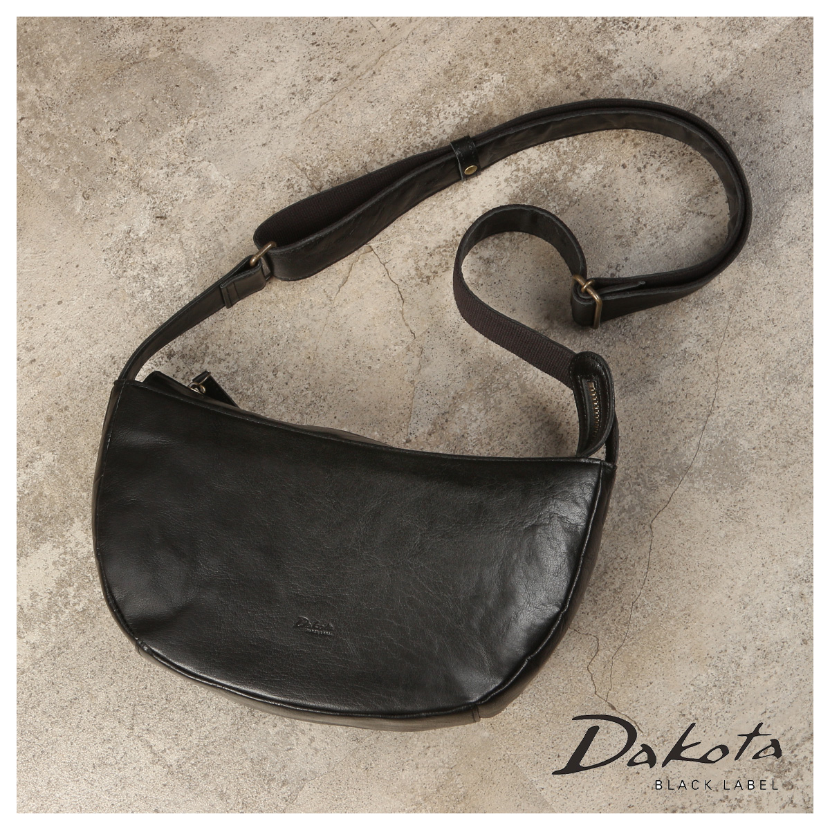 【極艶】【Dakota BLACK LABEL】高級ショルダーバッグ　艶革正規品 Dakota BLACK LABEL 最大46%☆5/19限定 ダコタブラックレーベル