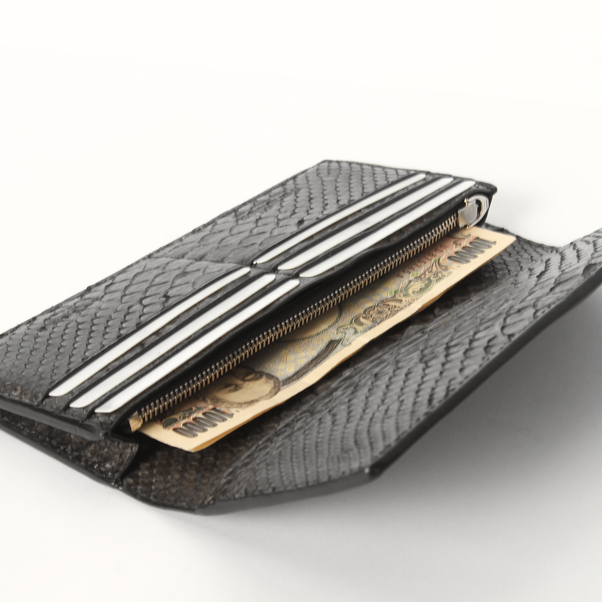KUBERA 9981 クベラ ダイヤモンドパイソン 長財布 メンズ ブランド