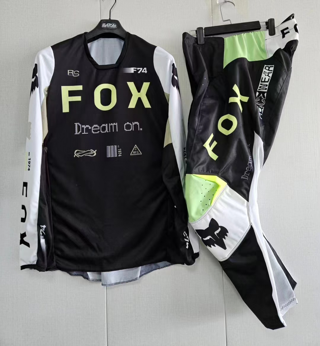 オフロードジャージfox ホンダ（バイク用 オフロードウェア上下