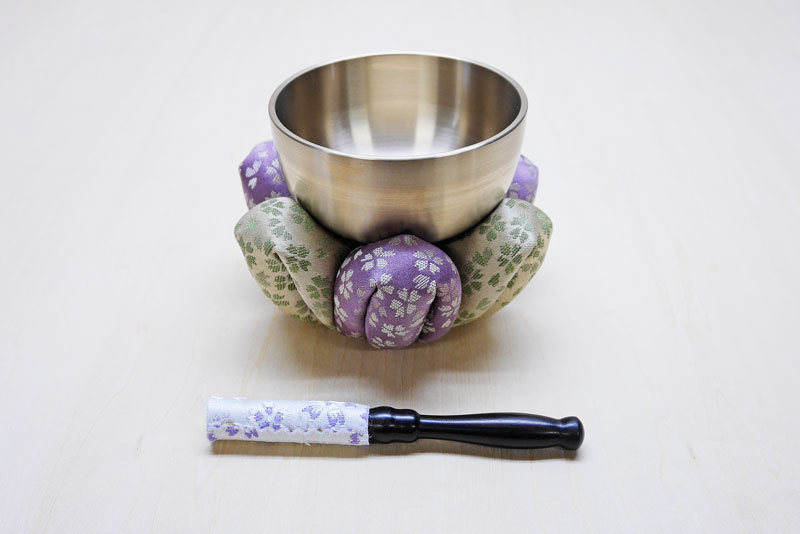 仏具 おりんセット 3点 3.0寸 花型 セット D おりん 仏具セット : 仏壇