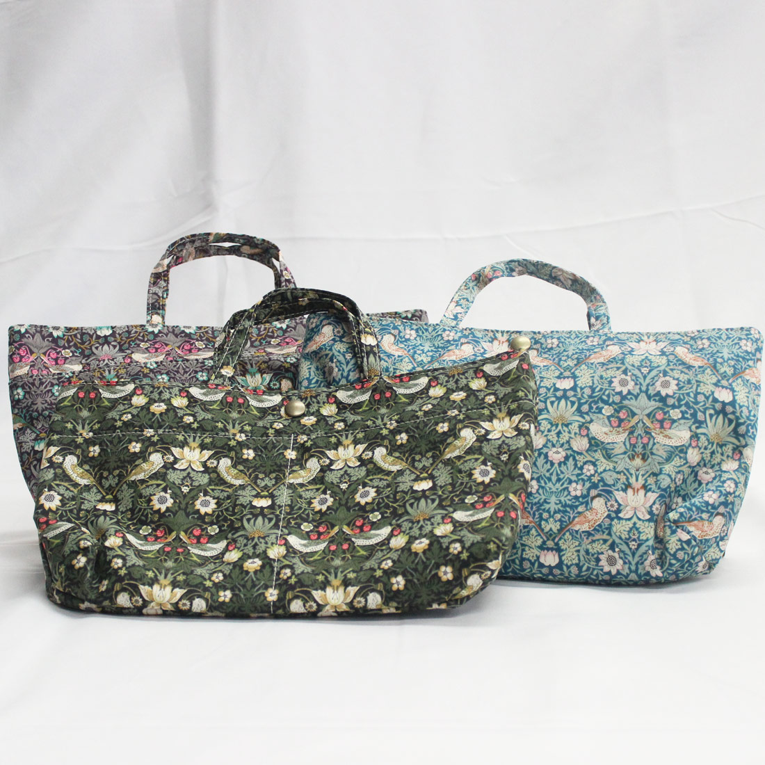 バッグインバッグ LIBERTY リバティプリント 収納 ファスナーポケット