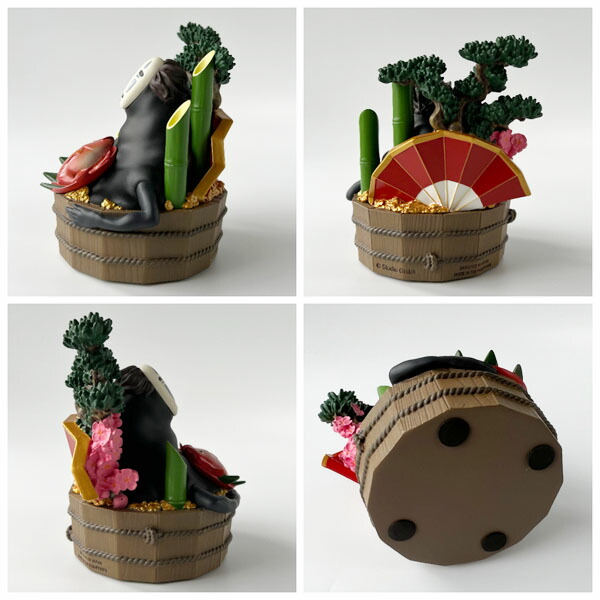 ⑧ジブリ カオナシグッズ 月末まで