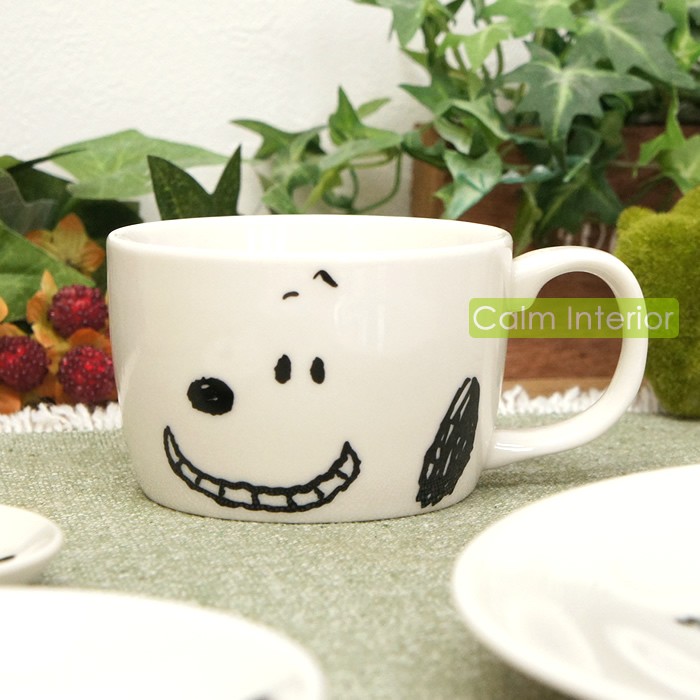 snp_mugspn_smile_2.jpg
