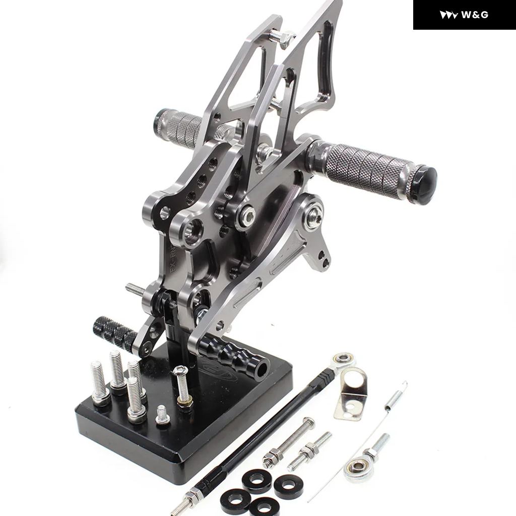 並行輸入品 ヤマハ YZF R3 MT03 2014-2023 CNC オートバイ バイク 調整可能 リアセット フットレスト フットレスト フットペグ ペダルの画像