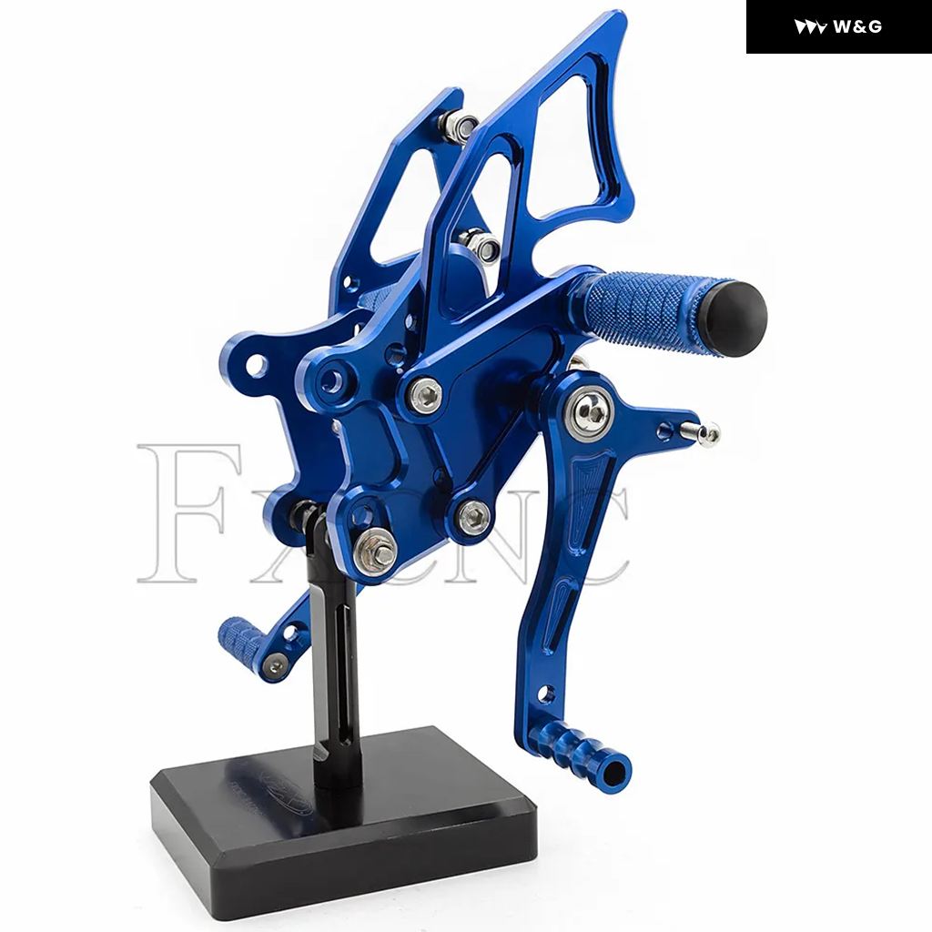 並行輸入品 ヤマハ YZF R3 MT03 2014-2023 CNC オートバイ バイク 調整可能 リアセット フットレスト フットレスト フットペグ ペダルの画像