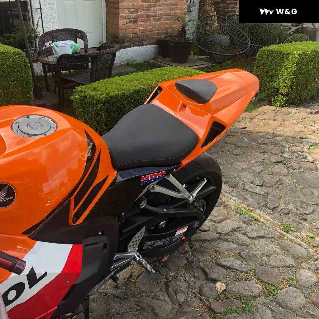 並行輸入品 オートバイ バイク パッセンジャー リア フェアリング シートカウルカバー 2013-18 ホンダ CBR600RRの画像
