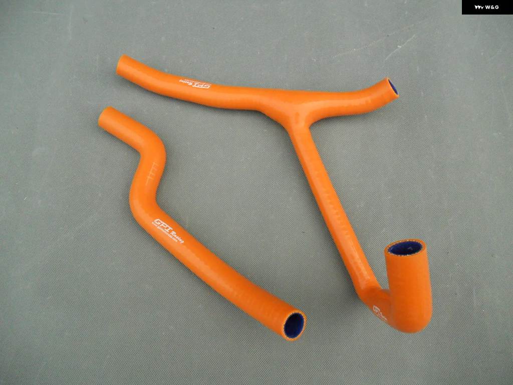 並行輸入品KTM 450XC 525XC 2008-2011 450 525 XC シリコン ラジエーター ホース パイプ チューブ キット 2008-11の画像