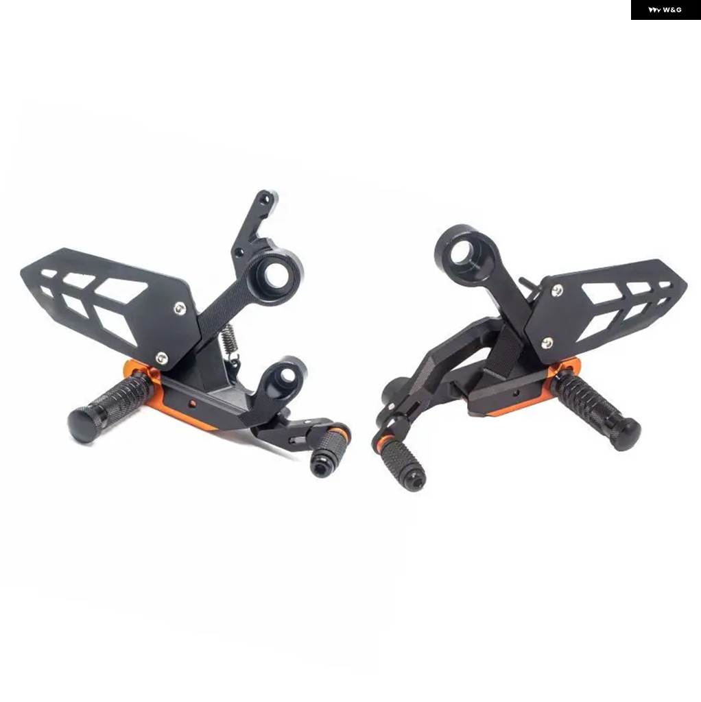 並行輸入品DUKE 890 R ABS 2020-2023年 リアセット フットレスト キット オートバイ 調整式 フットペグ リアセットの画像