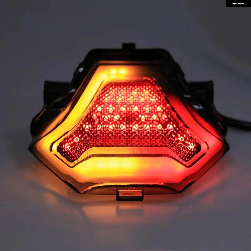 並行輸入品 バイク LED テールライト モト リア ブレーキライト インジケーター ランプ ヤマハ MT03 MT25 2014-2020 R3 R25 2013-2020 MT07の画像