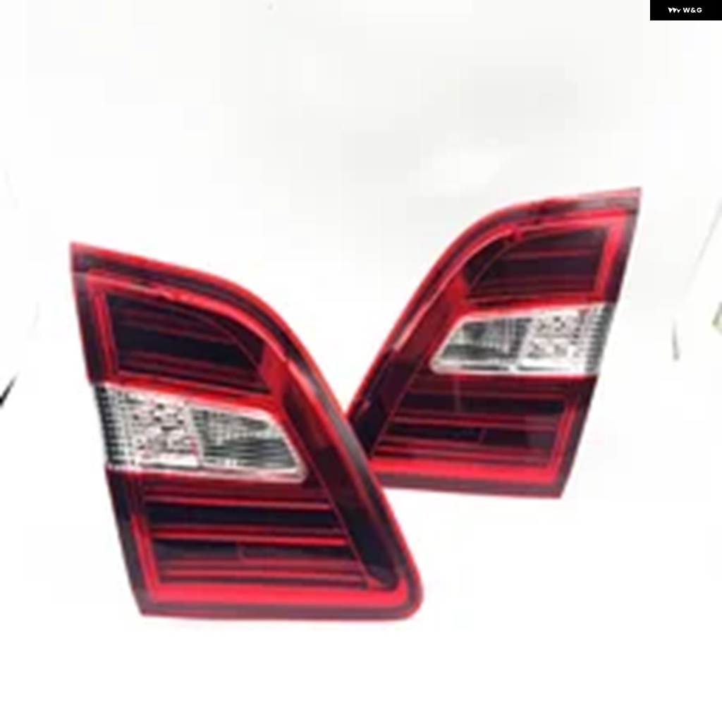 並行輸入品 コンビネーションテールランプ ライト リアドア ベンツ 車 W166 ML280 ML320 ML300 ML 350 ML400 OEM: A1669068701 A1669068501の画像