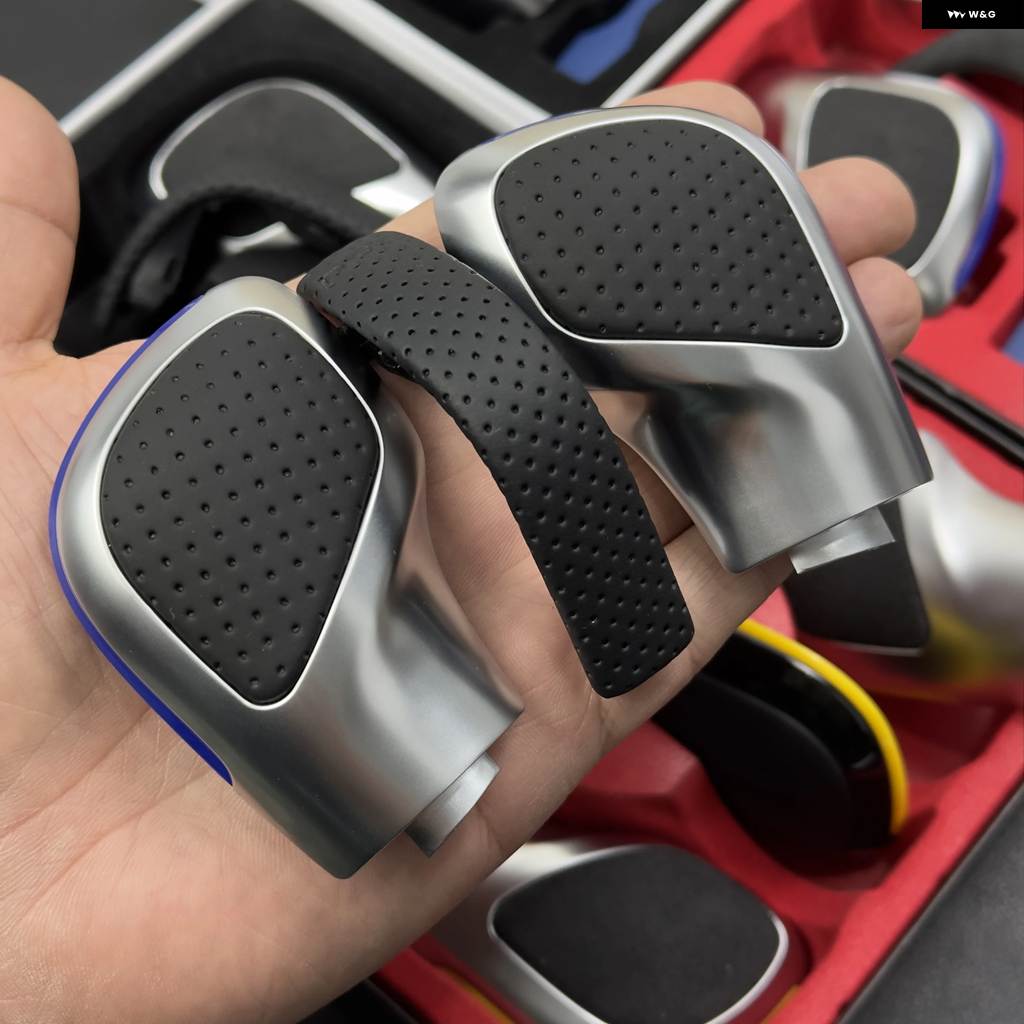 並行輸入品 ブラックレザー ギア シフト ノブサイドカバー マットDSG VW GOLF 6 7 R G TI PASSAT B7 B8 CC R20 JETTA MK6 GLI | ブランド登録なし | 06
