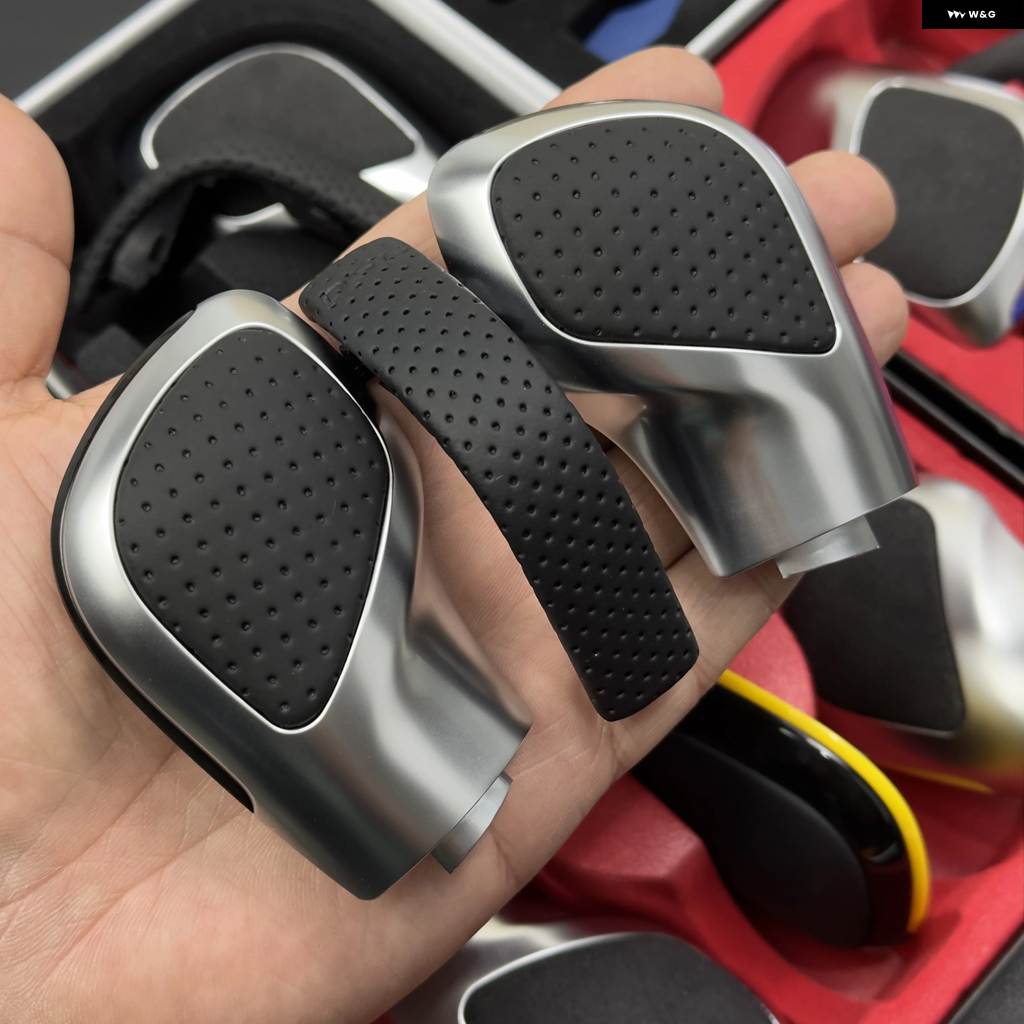 並行輸入品 ブラックレザー ギア シフト ノブサイドカバー マットDSG VW GOLF 6 7 R G TI PASSAT B7 B8 CC R20 JETTA MK6 GLI | ブランド登録なし | 07