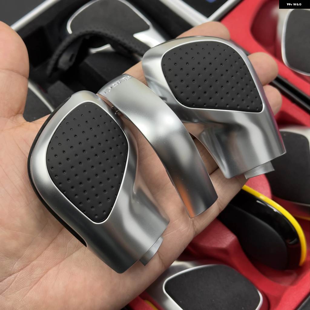 並行輸入品 ブラックレザー ギア シフト ノブサイドカバー マットDSG VW GOLF 6 7 R G TI PASSAT B7 B8 CC R20 JETTA MK6 GLI | ブランド登録なし | 08