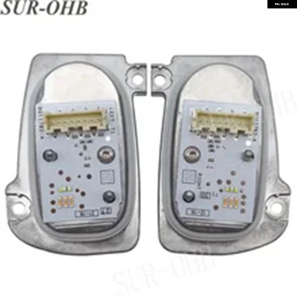 並行輸入品 アウディ A3 S3 LED ヘッドライト ユニット キット 7PP941572AC バラストセット 8S0907397D LED バルブ モジュール 8V0998473Aの画像