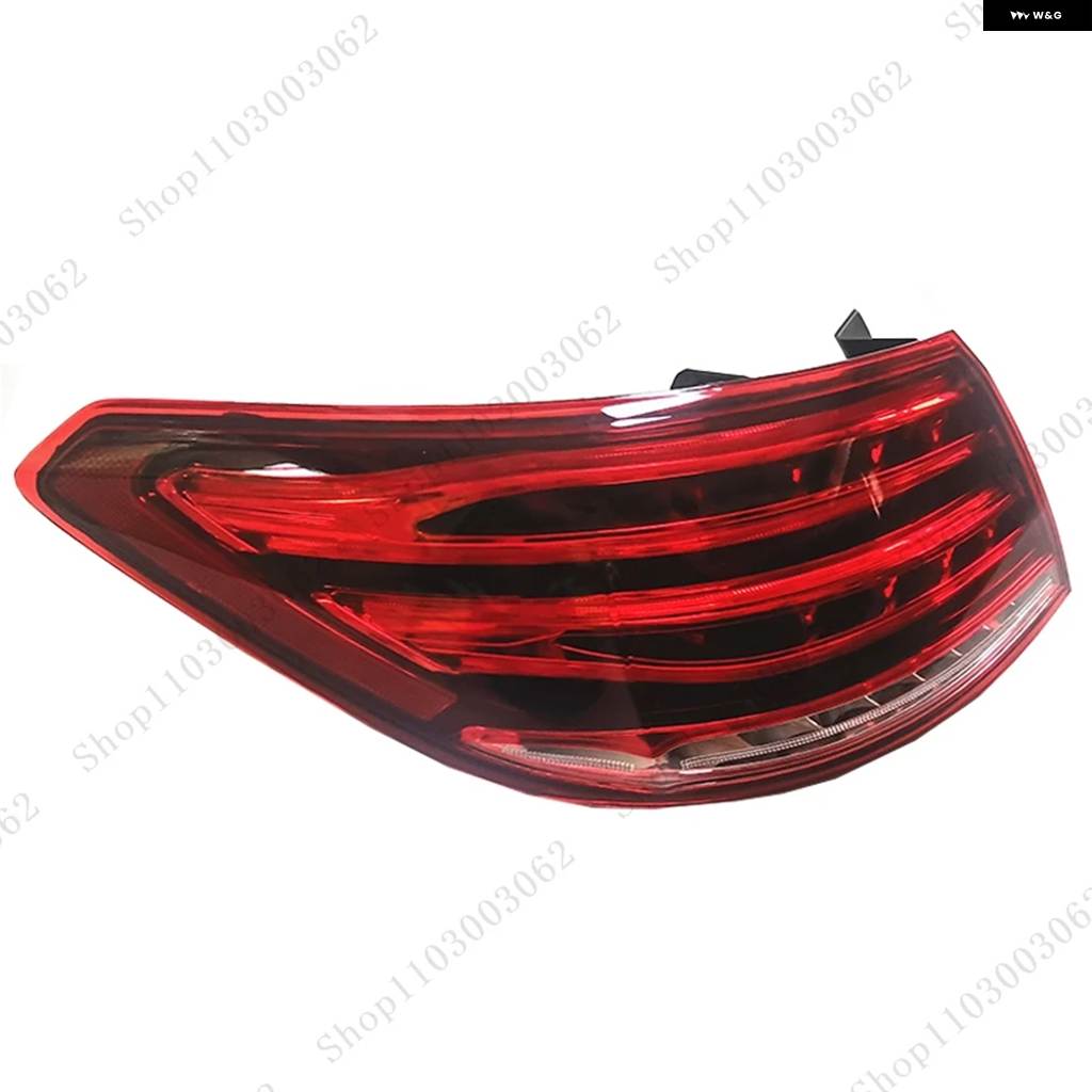並行輸入品 メルセデス ベンツ E クラス W207 2014 - 16 2ドアクーペ用 リア バンパー テールライト リバースライト 2079063400の画像