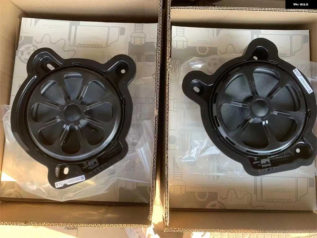 並行輸入品車用 8インチ ベース スピーカー メルセデス ベンツ W205 X253 W213 W206 W167 GLC E クラス ハイパワーサブウーファーホーン オーディオ ス | ブランド登録なし | 04