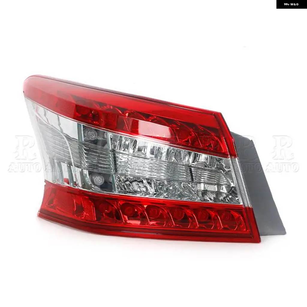 日産シルフィーリアテールランプ内側左右 日産シルフィーリアテールランプ内側左右 日産シルフィーリア